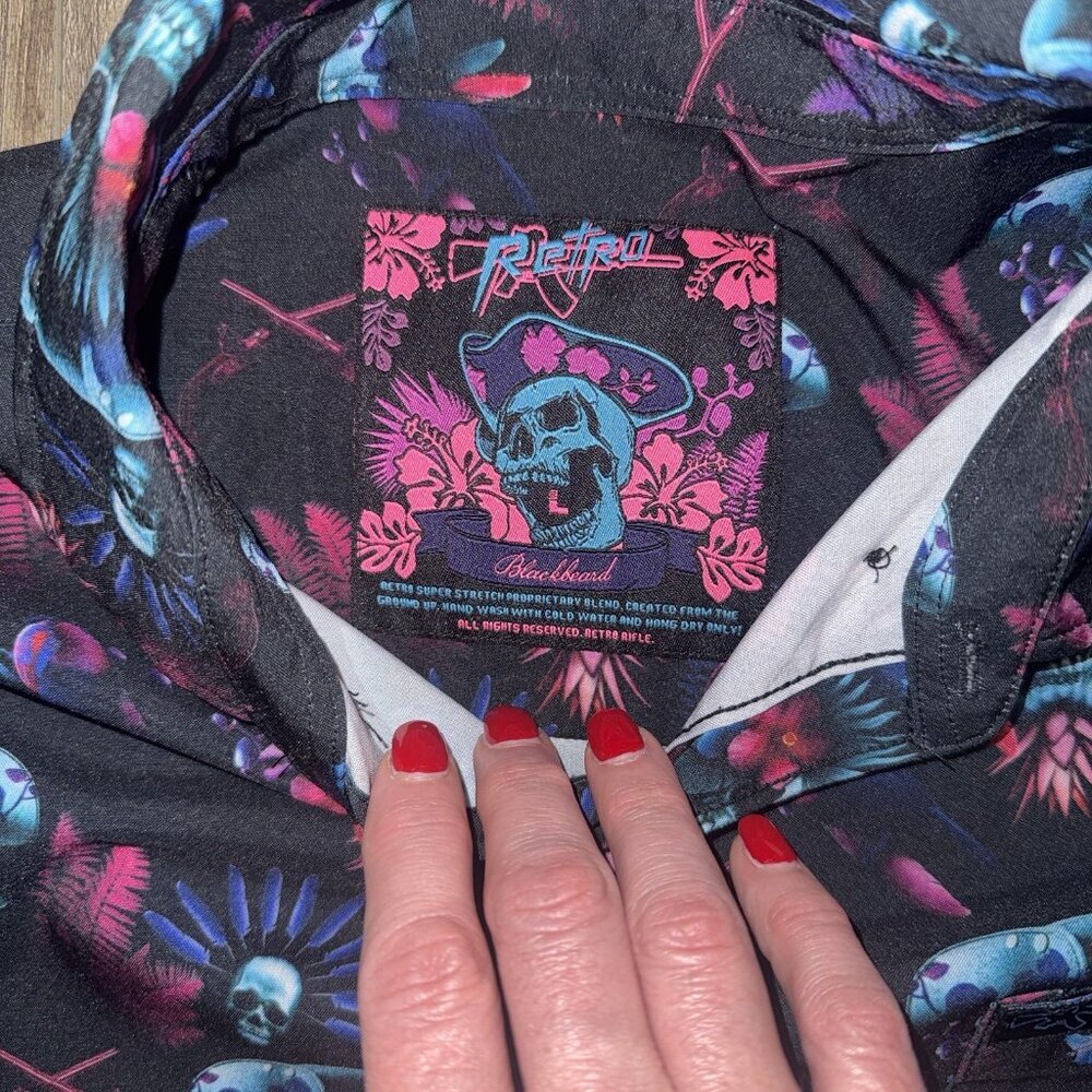 Retro Rifle Shirt Mens L Blackbeard Skull Floral Performance Button Down - Picture 3 of 5